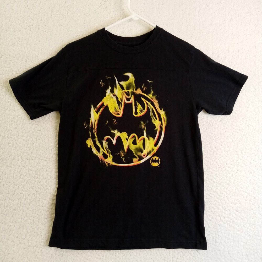 Batman Shirt Kids Extra Large Flaming Bat Black Short Sleeve Cotton/Poly